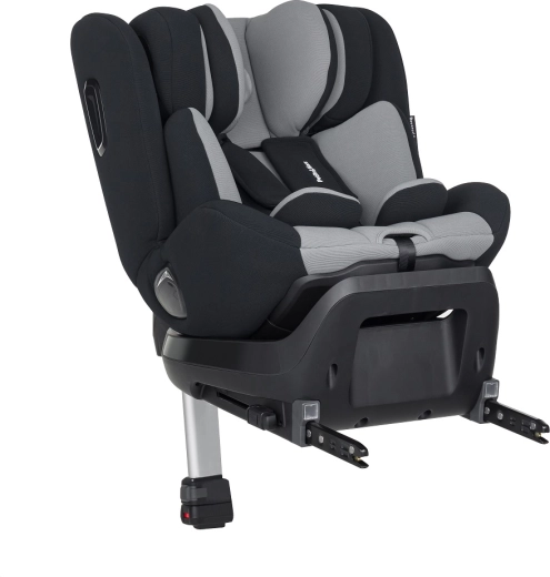 ISOFIX and support leg for stable installation