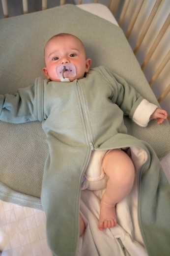 Easy diaper changes thanks to a clever zipper