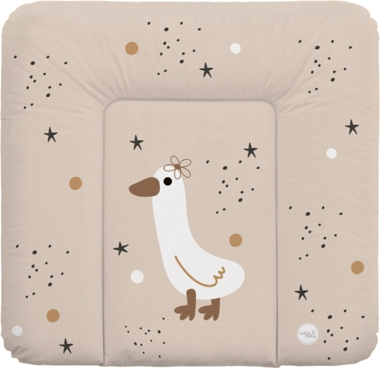 Ceba Baby minkštas vystymo kilimėlis ant komodos basic star duck 75 × 72 cm