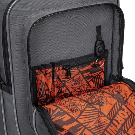 Smart backpack compartment layout and organizer