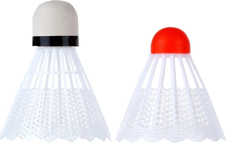 Du kamuoliukų tipai skirtingam žaidimo stiliui