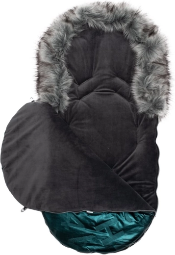 Practical zipper around the entire perimeter