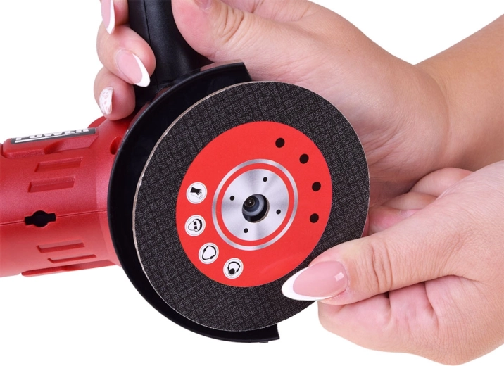 Rotating disc with trigger button