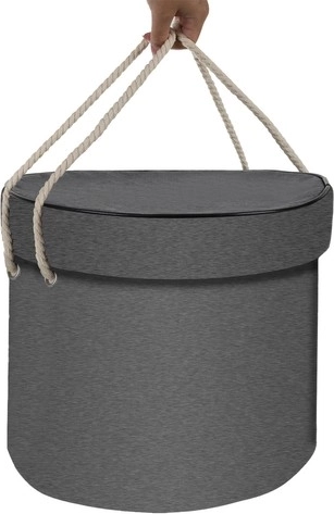 Sturdy handles and raised edge for tidiness