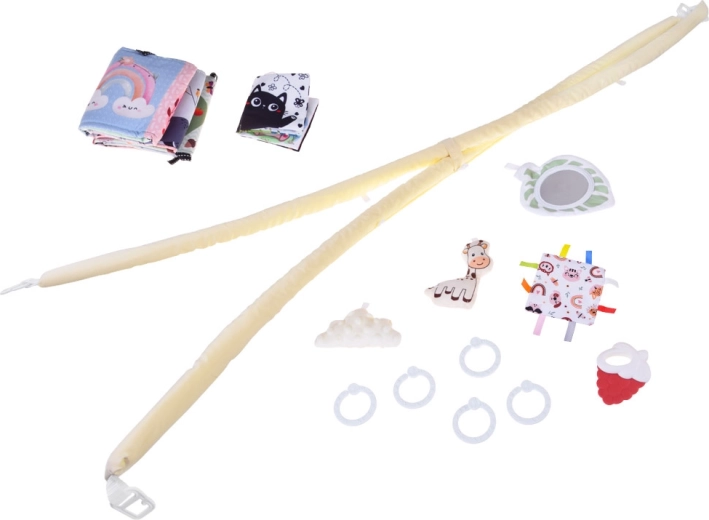 Turtingas jutiminis rinkinys: veidrodėlis, kramtukas, čežantis elementas ir knygelė