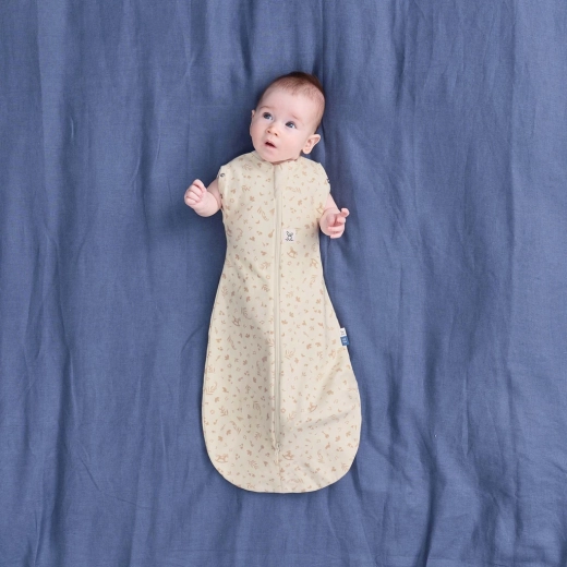 Easy diaper changes without waking the baby