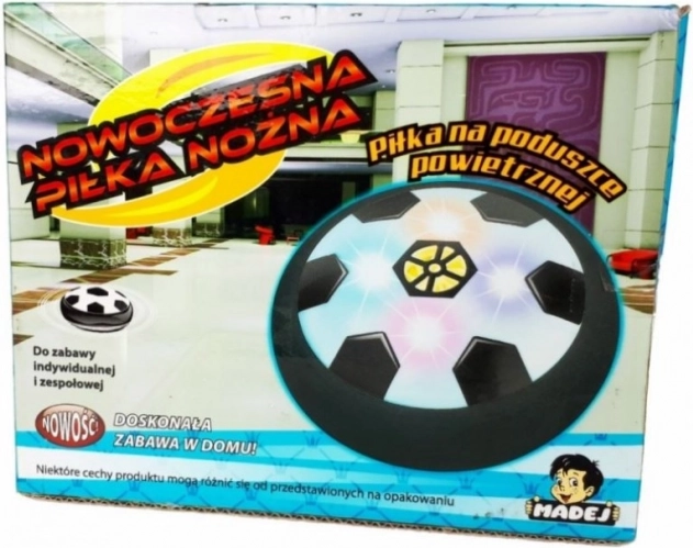 Futbolo kamuolys 15 cm su šviesa – 1 vnt.