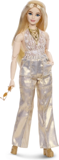 Made to Move: natūralios pozos ir realistinis judėjimas