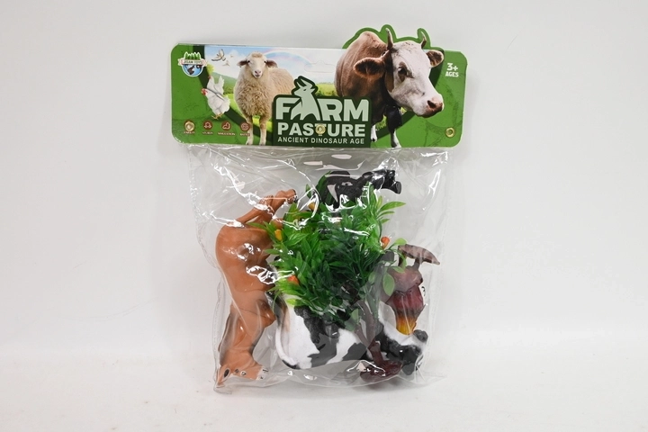 Farm Animal Figures with Plants - 1 Piece