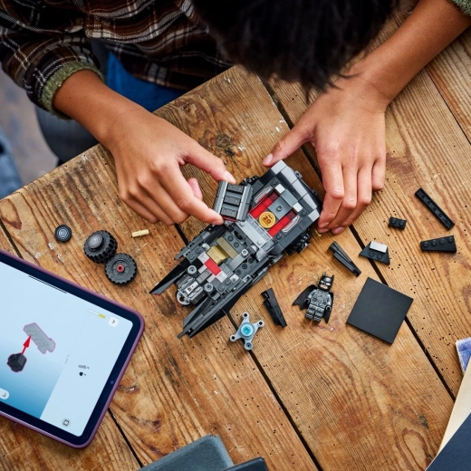 Intuityvus konstravimas su LEGO Builder programėle