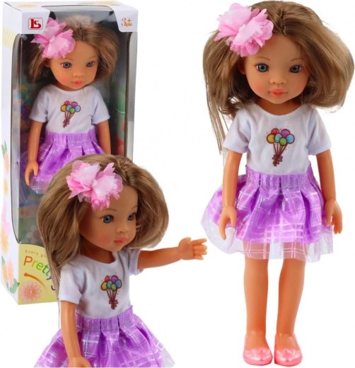 Lėlė Pretty Girl su violetiniu sijonėliu ir ilgais rudais plaukais