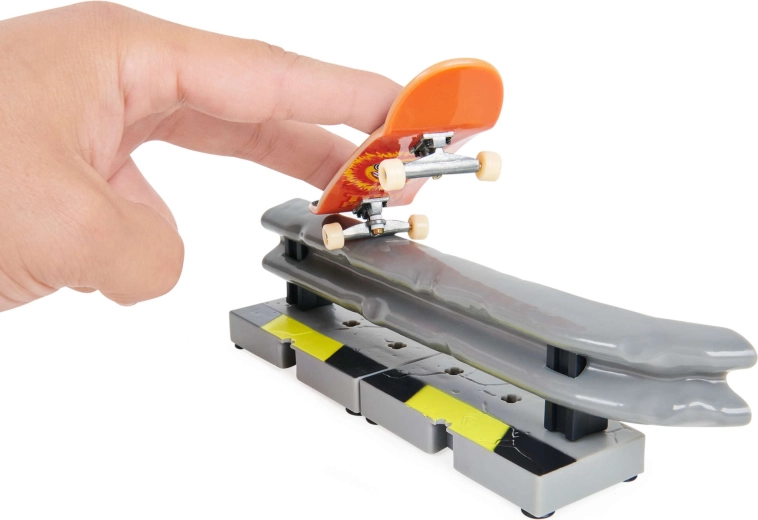 Modulinė kliūtis grindams ir slidams