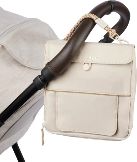 Practical for travel and attaching to a stroller