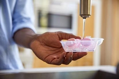 Greita sterilizacija praktiškame dėkle