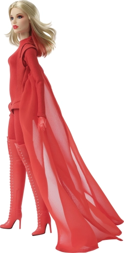 Ikoniškas raudonas aprangas su apsiaustu