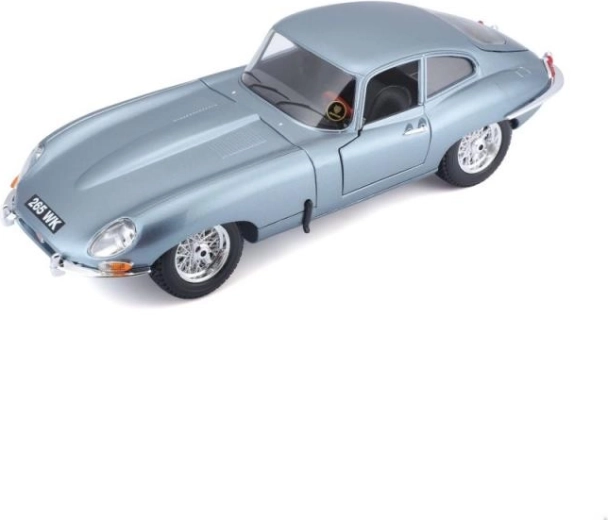 Metalinis kėbulas su detaliu apdirbimu