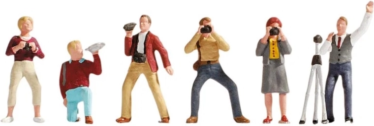 Noch Set of Photographer Figures H0 (6 pcs)