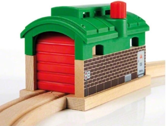 Durable construction made of wood and plastic