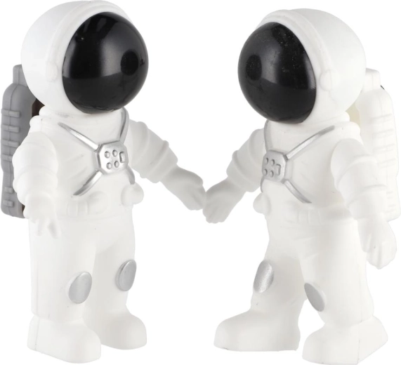 Two astronaut figures for a team mission