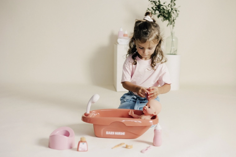 Realistiškos maudynės su dušu