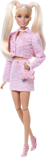 Posable for fashion poses