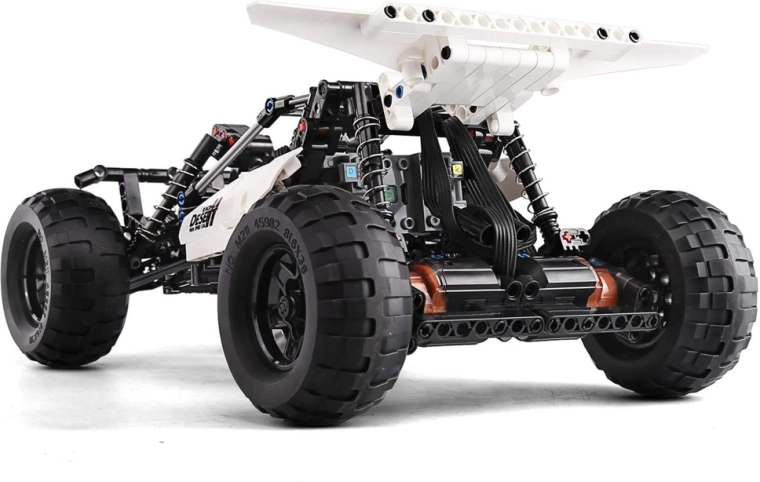 4x4 pavara ir pakaba tikrai bekelės patirčiai