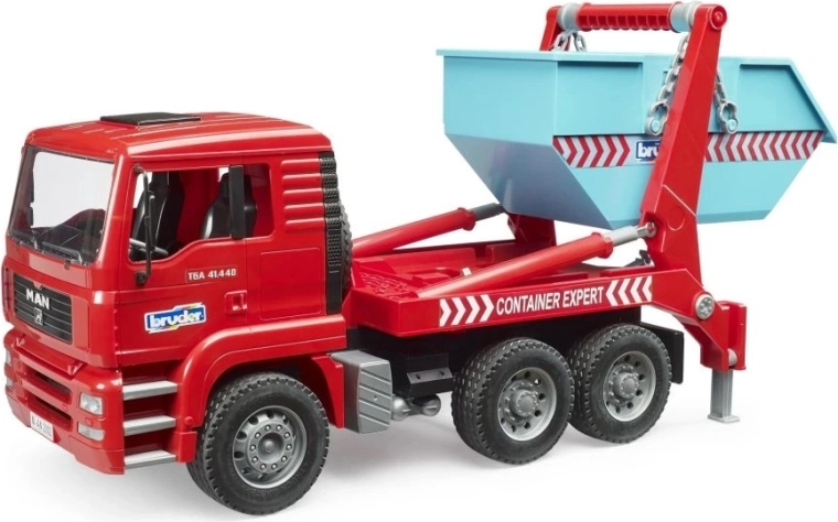 Pakeliama kabina su vaizdu į variklį