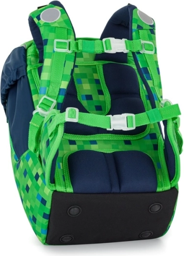Safety on the way: reflectors and a waterproof bottom
