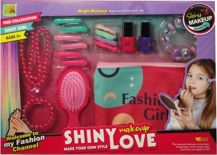 Girls' beauty set with cosmetic pouch and accessories