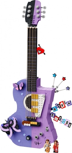 Dvi gitaros viename ikoniškame modelyje