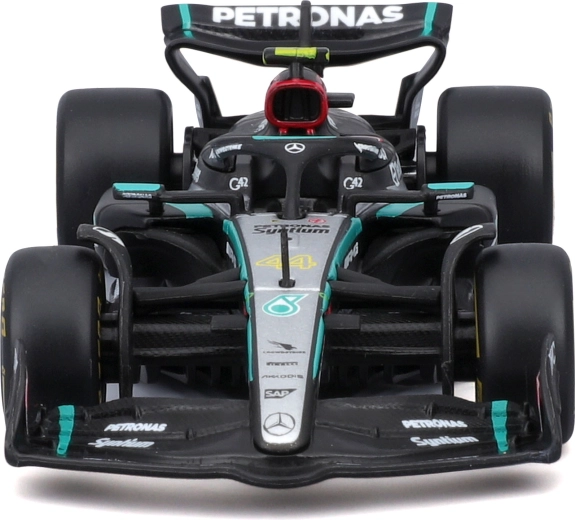 True-to-scale proportions in 1:43