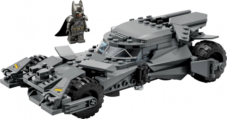 BETMENO su šarvais minifigūrėlė ir jubiliejinės detalės