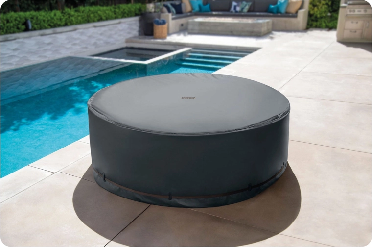 Protects the hot tub from debris