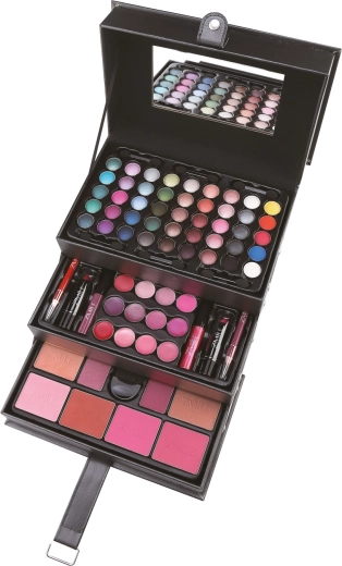 Viskas, ko reikia, įskaitant veidrodėlį ir teptukus