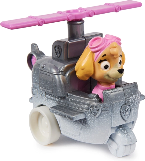 Integruota SKYE figūrėlė pasiruošusi veiksmui