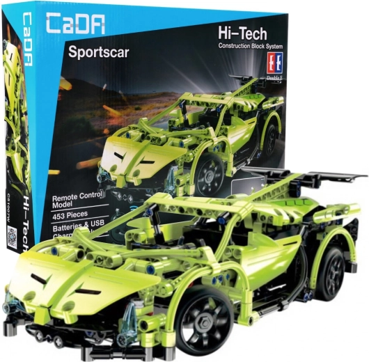 CaDA nuotoliniu būdu valdomas žalias sportinis automobilis iš kaladėlių