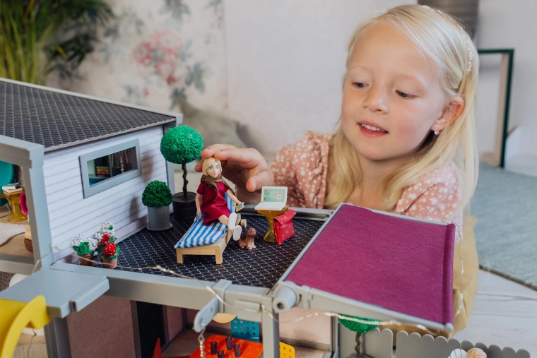 Puikiai tinka Lundby nameliams