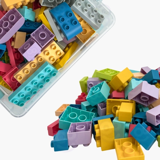 99 pieces for endless building
