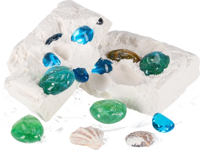 Ryškūs, spalvų kupini radiniai