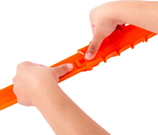 Greitas ir tvirtas trasų sujungimas