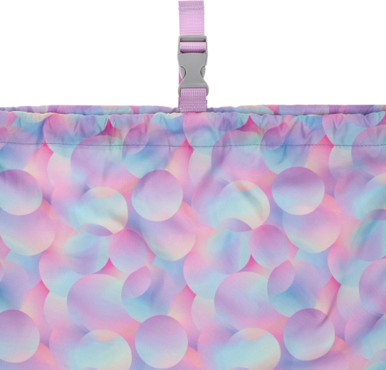 Tvirtas ir lengvai valomas audinys