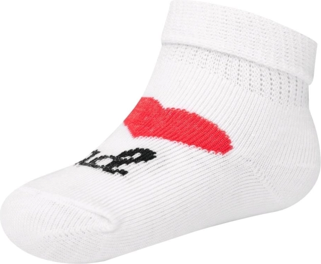 Kokybiška medžiaga jautriai odai