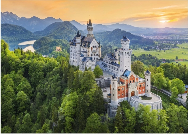 Dėlionė „Pavasarinis Neuschwanstein“ – 1000 detalių