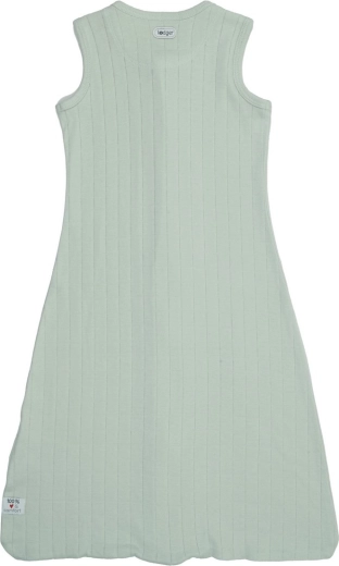 Lightweight and breathable for comfortable sleep
