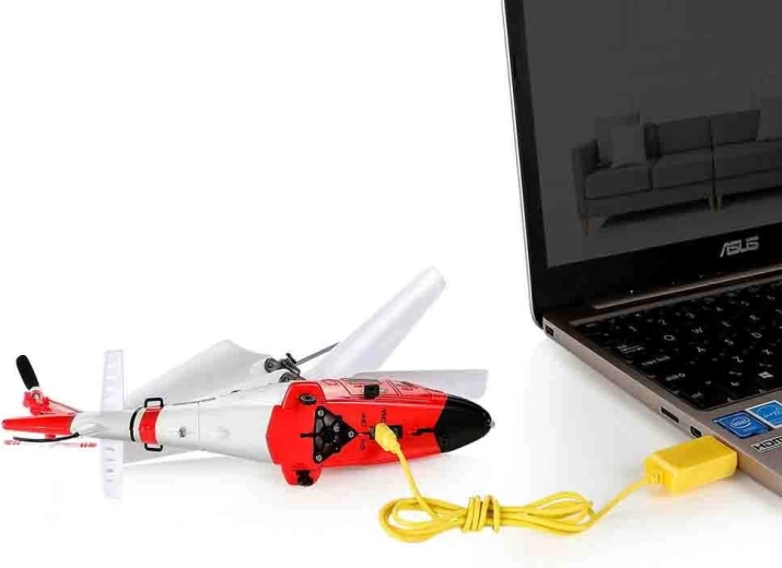 USB charging and practical accessories