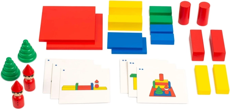 A cooperative game that teaches communication