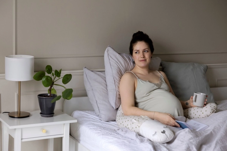 Comfort during pregnancy and while nursing