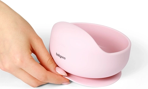 Holds firmly on the table thanks to the suction base