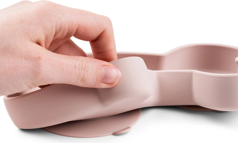 Done by Deer Stick&Stay Lalee Pink Silicone Suction Snack Plate