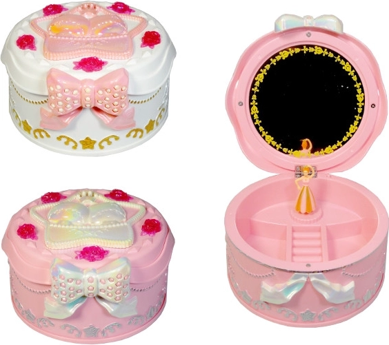 Musical jewelry box with dancer